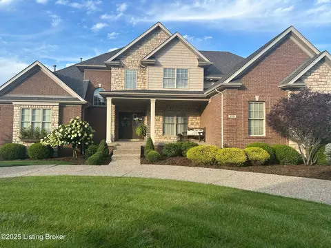 2701 Sparrows Point Pl, Louisville, KY 40245