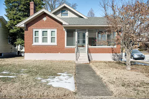 891 Minoma Ave, Louisville, KY 40217