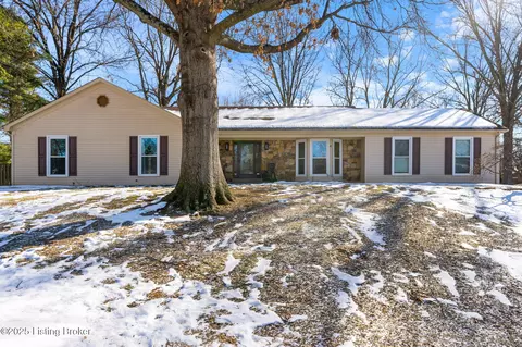 4300 Fence Pl, Louisville, KY 40241