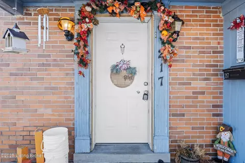 Entry Way - 217 E Broadway St, Danville, KY 40422 photo 1 of 4