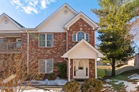 1124 Powerhouse Ln #206, Louisville, KY 40242