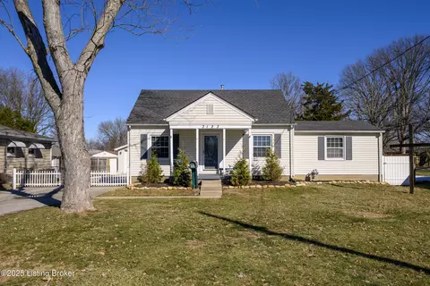 3123 Bridwell Dr, Louisville, KY 40216