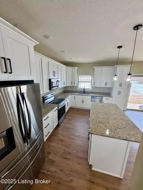 Kitchen - 99 Joyce Ct, Guston, KY 40142 photo 3 of 3