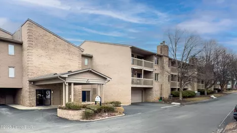 4125 Browns Ln #221, Louisville, KY 40220