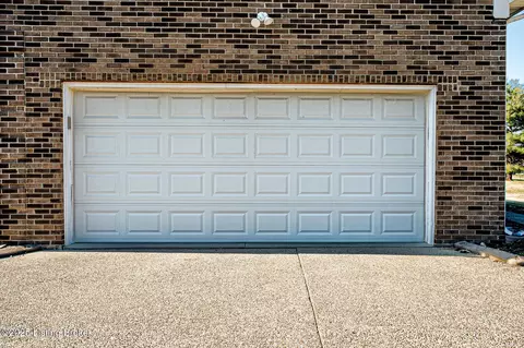 138 Clovis Ct, Mount Washington, KY 40047 photo 29