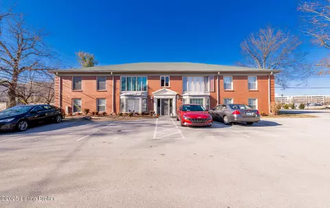 2 Dupont Way #5, Louisville, KY 40207
