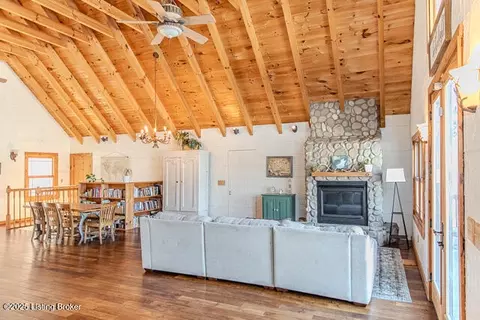Living - 1200 E 400 N, Madison, IN 47250 photo 1 of 4
