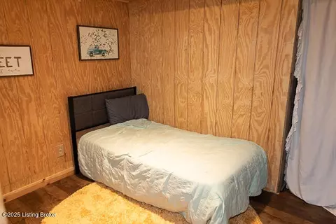 Bedroom - 1200 E 400 N, Madison, IN 47250 photo 12 of 13