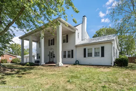 7211 Tangelo Dr, Louisville, KY 40228