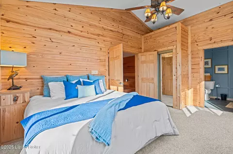 Bedroom - 160 Blueberry Hl, Bee Spring, KY 42207 photo 3 of 4