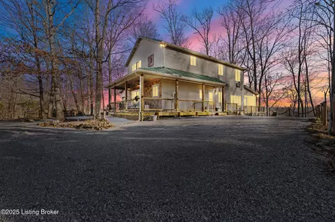 Exterior - 160 Blueberry Hl, Bee Spring, KY 42207 photo 6 of 6
