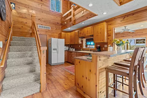 Kitchen - 160 Blueberry Hl, Bee Spring, KY 42207 photo 1 of 2