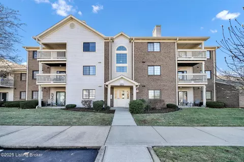 3807 Yardley Ct #312, Louisville, KY 40299