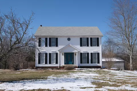 2028 Fox Trail Dr, La Grange, KY 40031