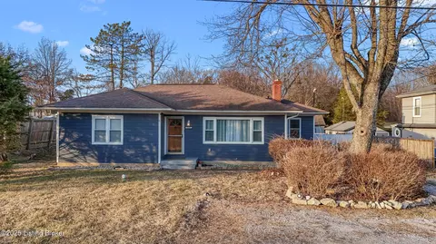 10001 Brentlinger Ln, Louisville, KY 40291