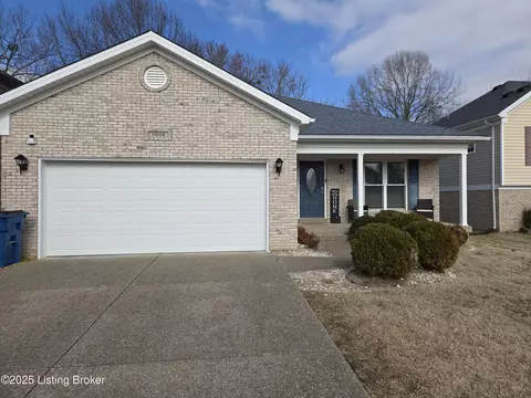 11006 Sandwood Pl, Louisville, KY 40272