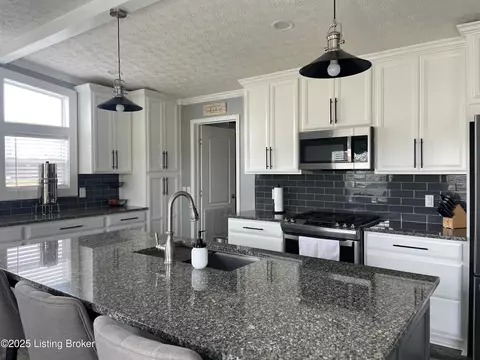 505 Alexis Blvd, Clarkson, KY 42726 photo 7