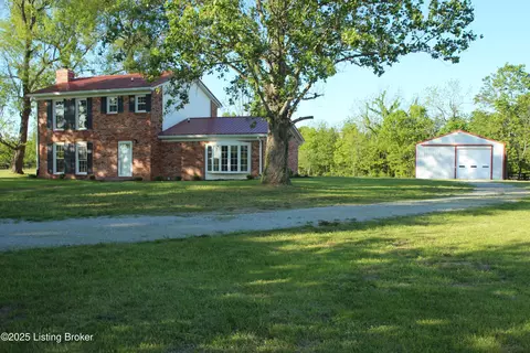 1472 Mulberry Pike Pike, Eminence, KY 40019