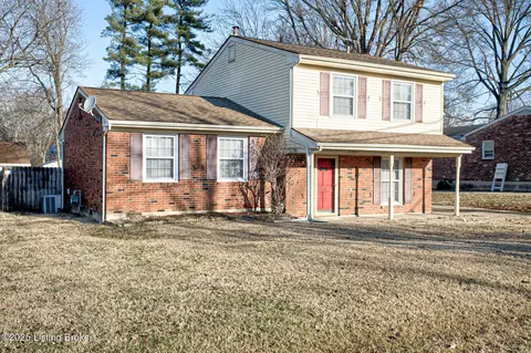 5304 Sprucewood Dr, Louisville, KY 40291