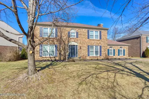 10403 Florian Rd, Louisville, KY 40223