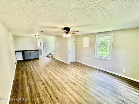 104 Rizer Ave, Springfield, KY 40069 photo 21
