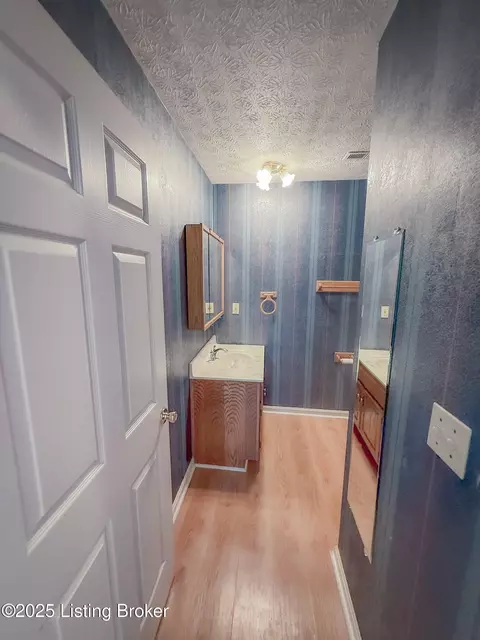 166 Walnut Ave, Mount Washington, KY 40047 photo 19