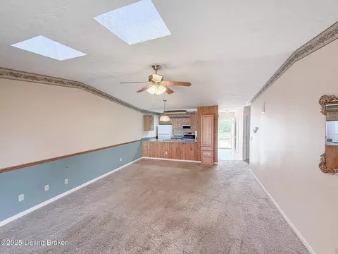 166 Walnut Ave, Mount Washington, KY 40047 photo 6