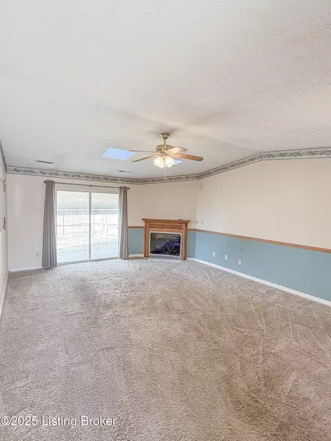 166 Walnut Ave, Mount Washington, KY 40047 photo 10
