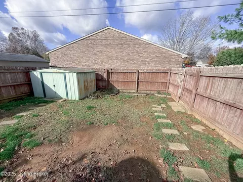 166 Walnut Ave, Mount Washington, KY 40047 photo 24