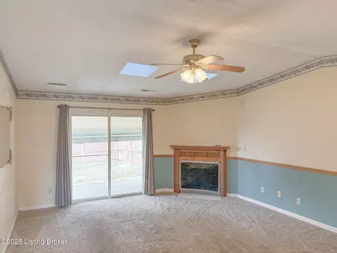 166 Walnut Ave, Mount Washington, KY 40047 photo 9