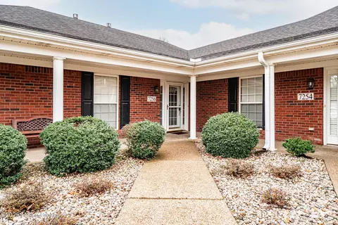 7256 Briscoe Vista Way, Louisville, KY 40228