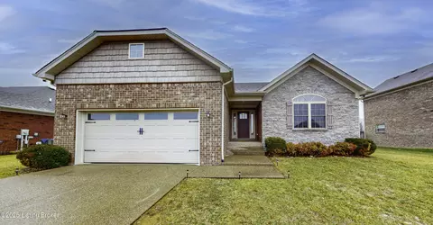 526 New Christman Ln, Shepherdsville, KY 40165