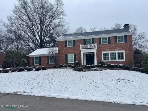 4811 Crofton Rd, Louisville, KY 40207