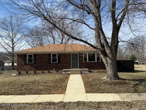 8106 Rocky Gap Rd, Louisville, KY 40214