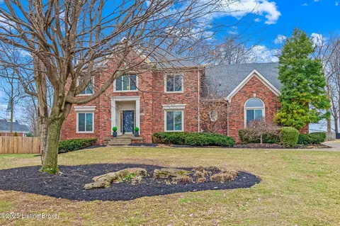 1102 Hidden Hill Ct, Louisville, KY 40245