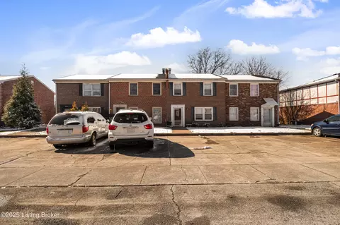 205 Honeysuckle Ln #1, Bardstown, KY 40004