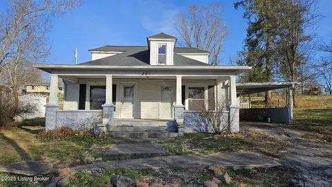 207 NW East St, Depauw, IN 47115