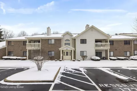 8404 Ambrosse Ln #208, Louisville, KY 40299