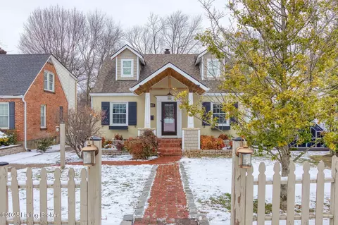 4017 Springhill Rd, Louisville, KY 40207