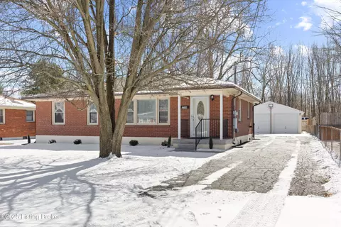 2506 Guelat Ave, Louisville, KY 40216