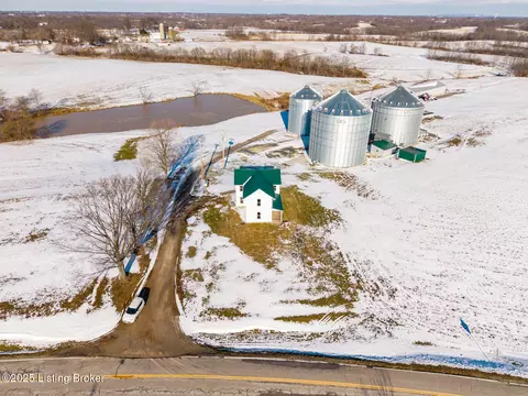4260 Fisherville Rd, Simpsonville, KY 40067