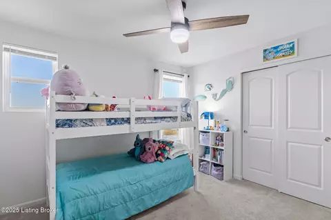 Bedroom - 4034 White Pine Ln, La Grange, KY 40031 photo 4 of 11