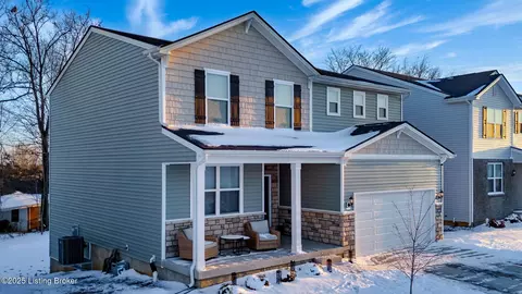 Exterior - 4034 White Pine Ln, La Grange, KY 40031 photo 3 of 3