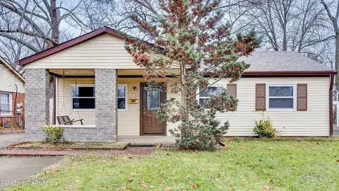 3311 Emerald Dr, Louisville, KY 40299