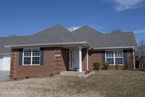 8712 Broadwood Ct, Louisville, KY 40291