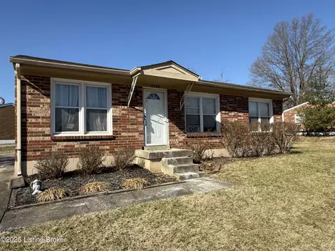 9128 Lantana Dr, Louisville, KY 40229