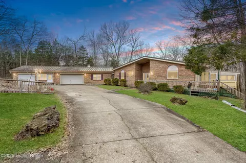 298 Boaz Ln, Mount Washington, KY 40047