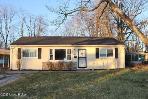 6903 Ethan Allen Way, Louisville, KY 40272