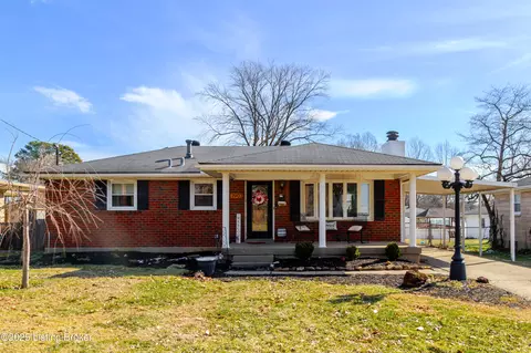 7903 Canna Dr, Louisville, KY 40258