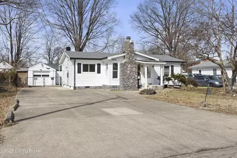 6210 Hanses Dr, Louisville, KY 40219